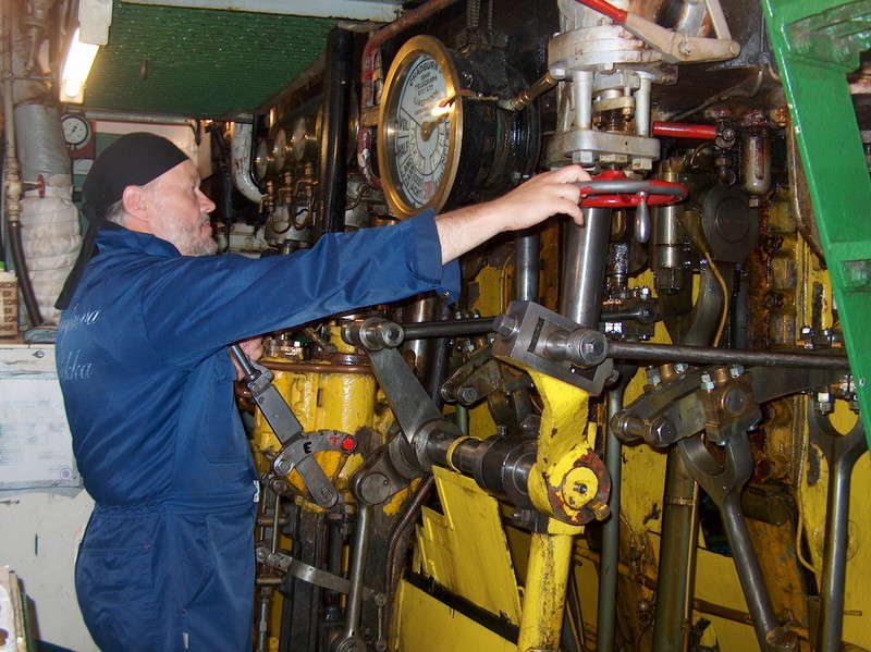 SS Ukkopekka's triple expansion steam engine. GNU Wikipedia