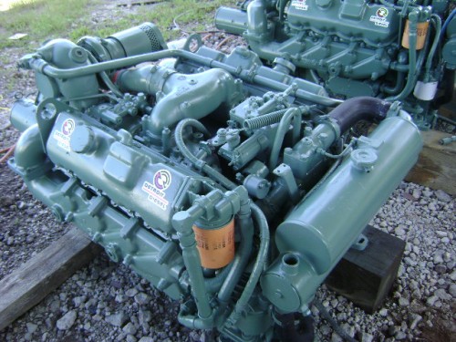 Detroit Diesel 8.2 Liter Fuel Pincher V8 Engine